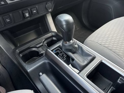 Used 2023 Toyota Tacoma SR5 RWD image 20