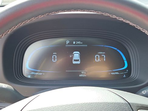 Certified 2026 Hyundai Venue SEL FWD image 15