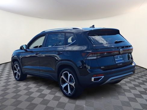 New 2025 Volkswagen Taos SEL AWD/4WD image 3