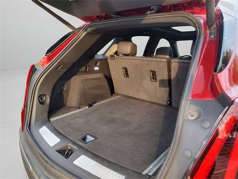 Used 2022 Cadillac XT5 Premium Luxury image 18
