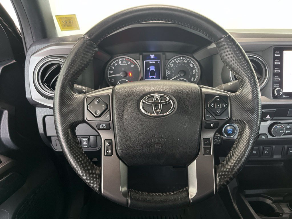 Used 2021 Toyota Tacoma TRD Off-Road w/ Technology Package AWD/4WD image 5
