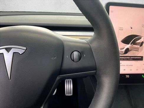 Used 2023 Tesla Model 3 Performance AWD/4WD image 18
