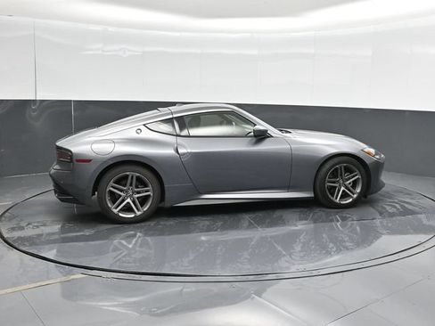 Used 2025 Nissan Z Sport w/ Floor Mat Package RWD image 4