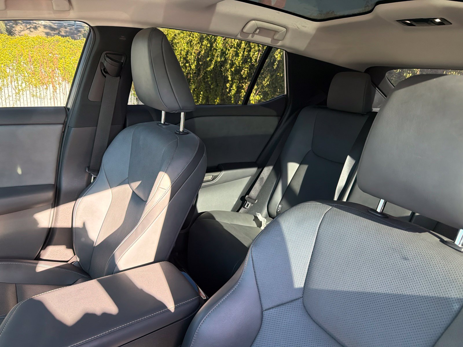 Used 2024 Lexus RZ 300e Premium w/ Technology Package FWD image 6