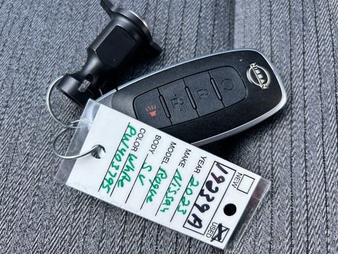 Certified 2023 Nissan Rogue SV image 18