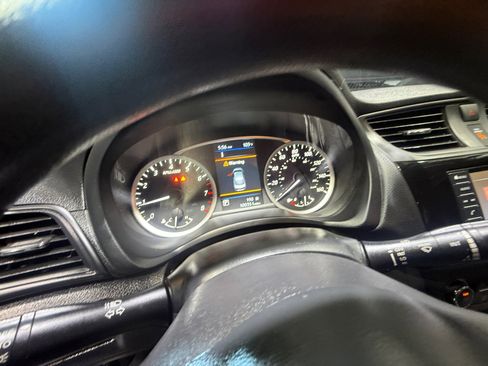 Used 2019 Nissan Sentra S FWD image 11