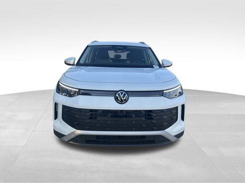 New 2026 Volkswagen Tiguan S FWD image 8