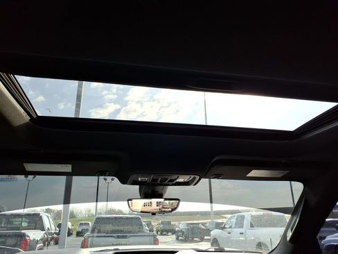 Used 2019 GMC Sierra 1500 AT4 w/ AT4 Premium Package image 11