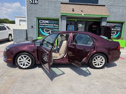 Used 2012 Ford Fusion SEL FWD image 32