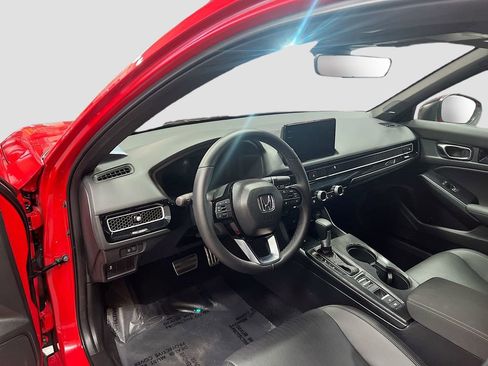 Used 2025 Honda Civic Sport Touring image 9