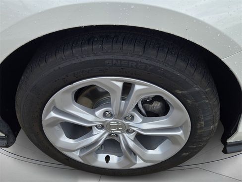Used 2025 Honda Accord LX image 9