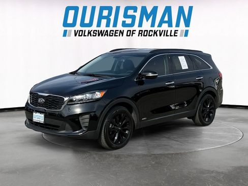 Used 2019 Kia Sorento S image 2
