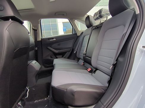 New 2026 Volkswagen Jetta SE image 17