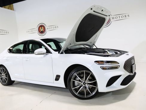 Used 2024 Genesis G70 2.5T image 26