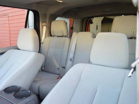 Used 2010 Ford Expedition XLT AWD/4WD image 39