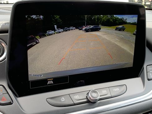 Used 2023 Chevrolet Blazer LT w/ Convenience Package FWD image 30
