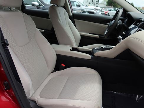 Used 2022 Honda Insight EX image 11