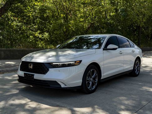 Used 2025 Honda Accord EX-L image 5
