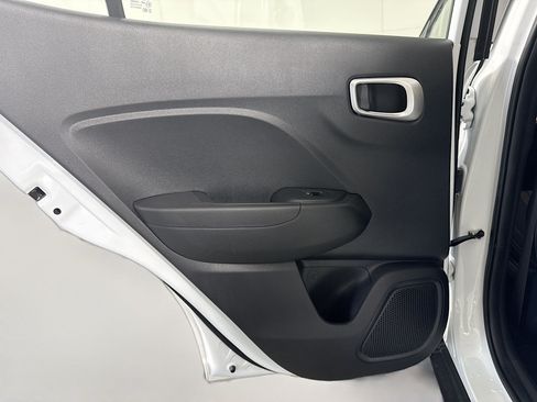Used 2026 Hyundai Venue SEL FWD image 26