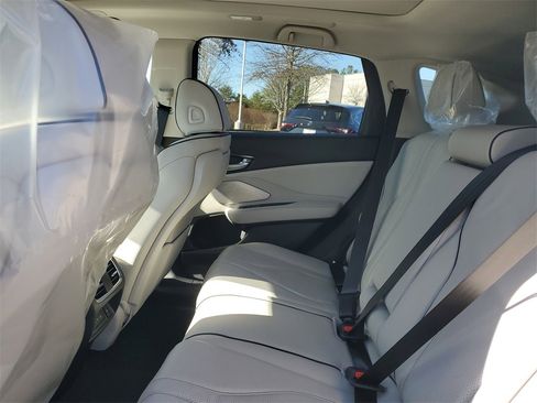 New 2026 Acura RDX SH-AWD w/ Advance Package image 13