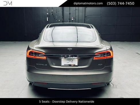 Used 2015 Tesla Model S 70D AWD/4WD image 5