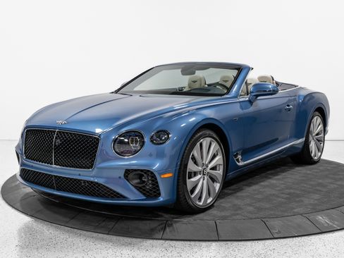 Used 2024 Bentley Continental GT V8 AWD/4WD image 2