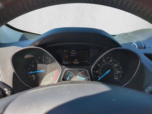 Used 2019 Ford Escape SEL image 16