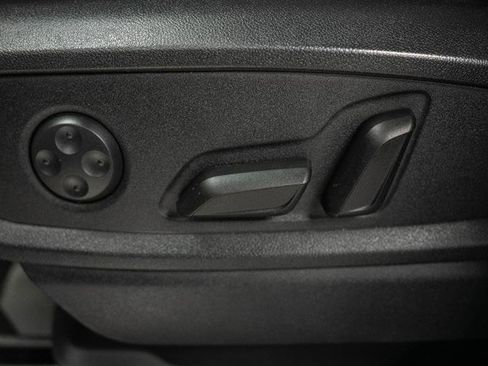 Used 2018 Audi SQ5 Premium Plus image 13