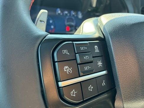 Used 2025 Ford F150 Raptor AWD/4WD image 27