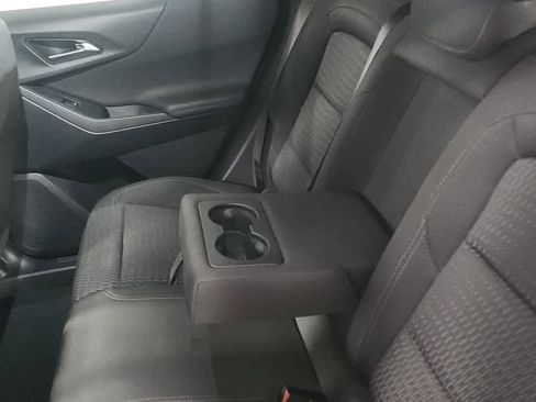 Used 2025 Chevrolet Equinox LT image 33