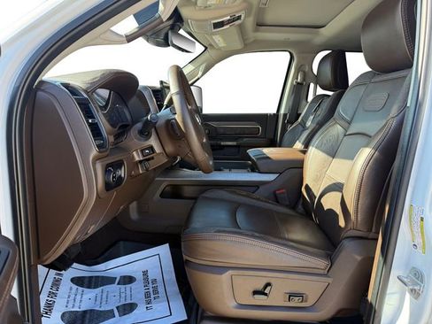 Used 2025 RAM 2500 Limited image 9