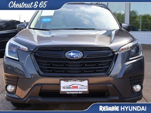 Used 2022 Subaru Forester Premium AWD/4WD image 8