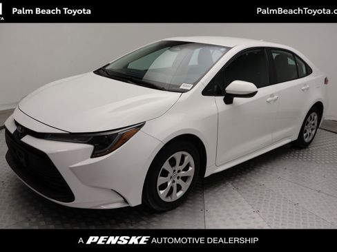 Certified 2024 Toyota Corolla LE FWD image 1