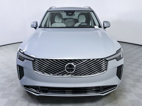 Used 2026 Volvo XC90 B6 Ultra w/ Protection Package AWD/4WD image 39