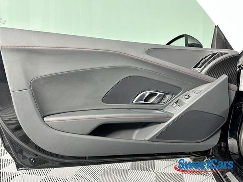 Used 2022 Audi R8 V10 performance image 34