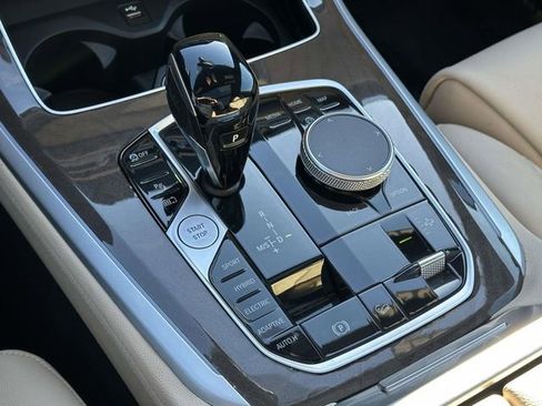 Used 2022 BMW X5 xDrive45e image 38