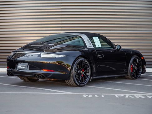 Certified 2016 Porsche 911 Targa 4 GTS AWD/4WD image 7