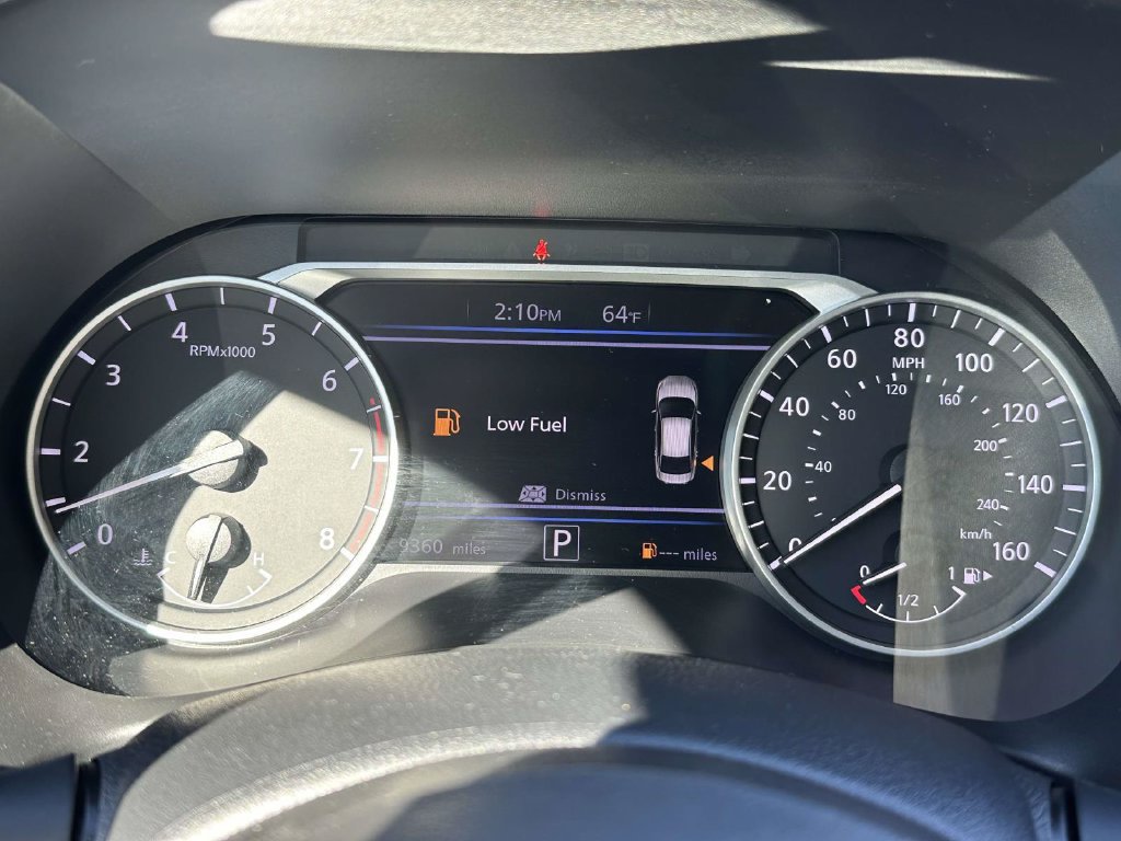 Used 2024 Nissan Sentra SV FWD image 21