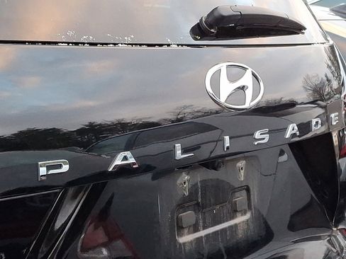 Used 2023 Hyundai Palisade SEL w/ Cargo Package image 9