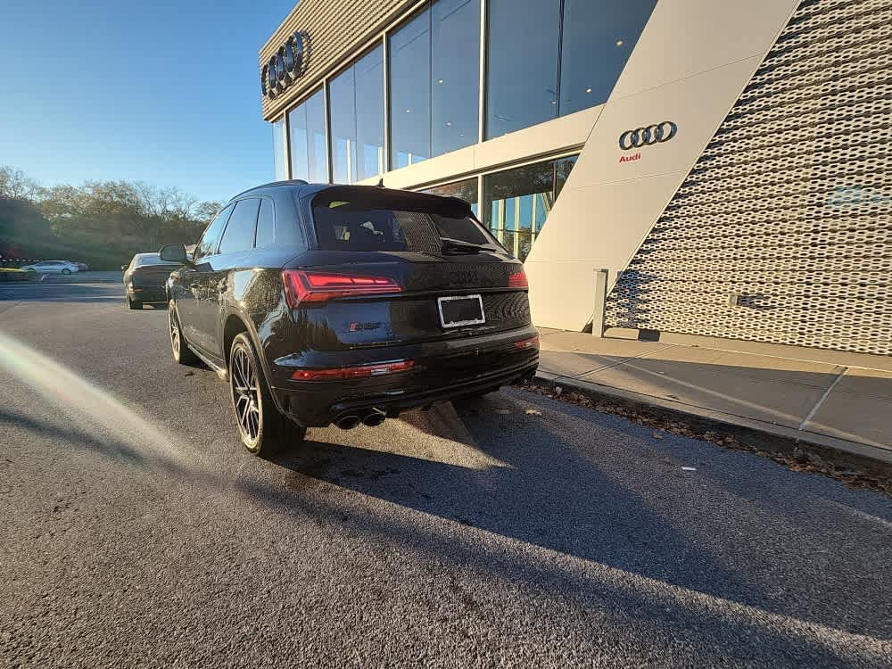 Used 2023 Audi SQ5 Premium Plus w/ Premium Plus Package AWD/4WD image 8