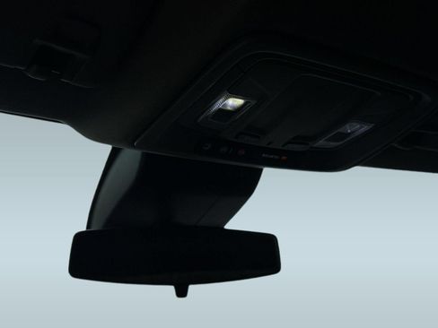 Used 2024 Chevrolet Silverado 1500 Custom RWD image 18