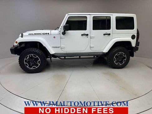 Used 2017 Jeep Wrangler Unlimited Rubicon image 2