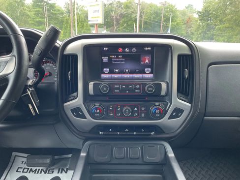 Used 2014 GMC Sierra 1500 SLE w/ SLE Value Package image 22