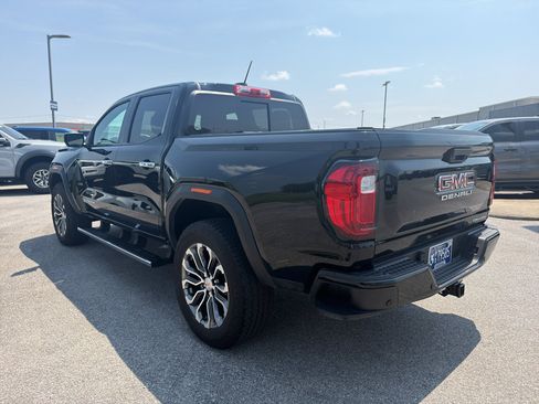 Used 2024 GMC Canyon Denali AWD/4WD image 7