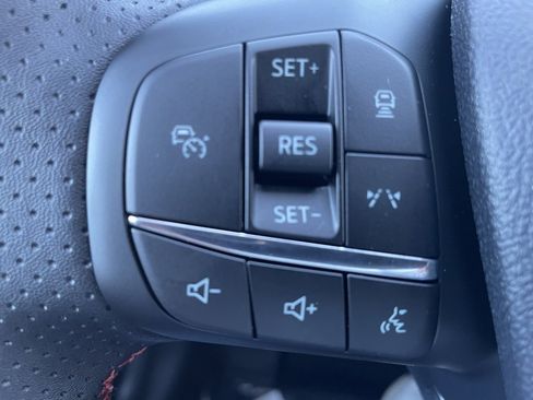 New 2026 Ford Escape ST-Line w/ Tech Pack #1 image 16