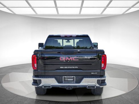 Used 2021 GMC Sierra 1500 SLT w/ SLT Premium Plus Package AWD/4WD image 3