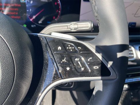 Certified 2025 Mercedes-Benz GLE 450 4MATIC image 19