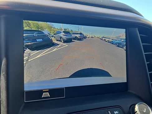 Used 2022 GMC Acadia AT4 w/ Preferred Package AWD/4WD image 19