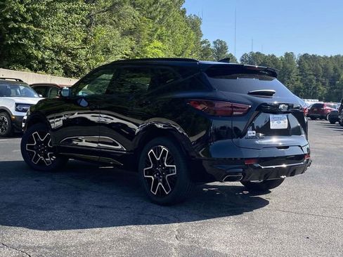Used 2023 Chevrolet Blazer RS w/ Driver Confidence II Package AWD/4WD image 6