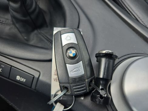 Used 2008 BMW M3 Convertible RWD image 29